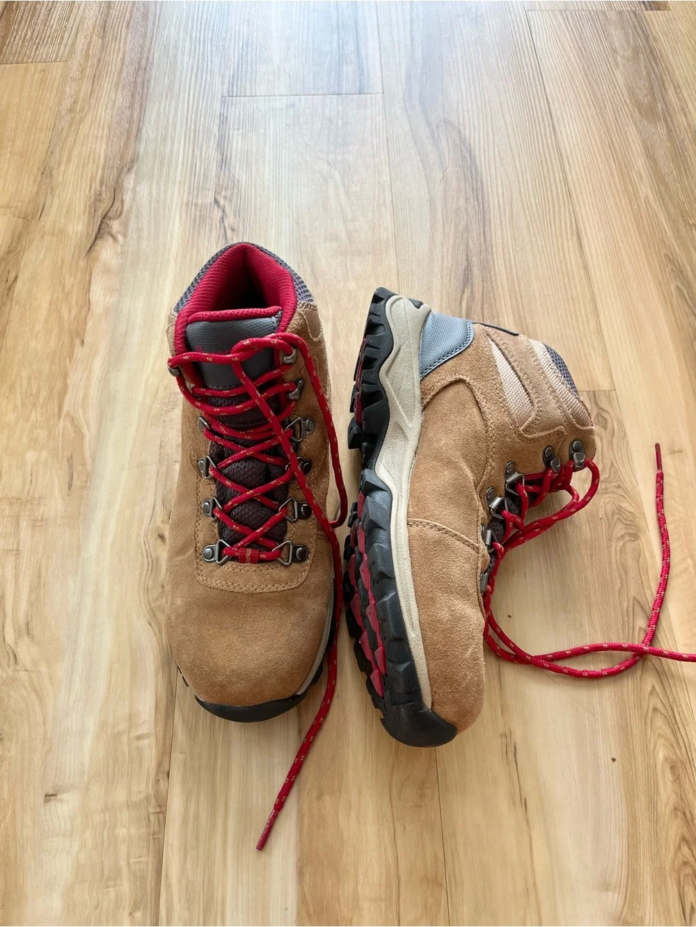 Bearpaw Waterproof Hiking Boots
